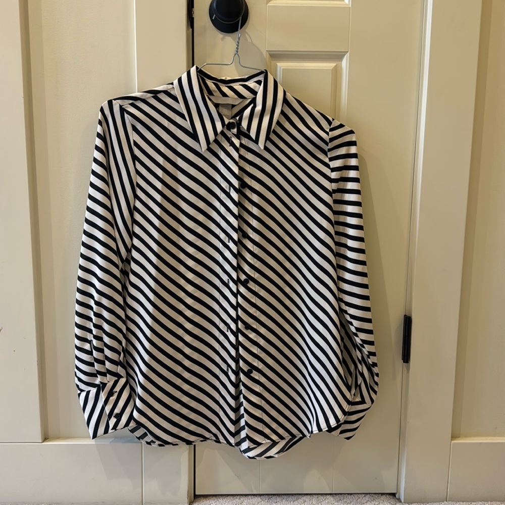 H&M Blouse‎